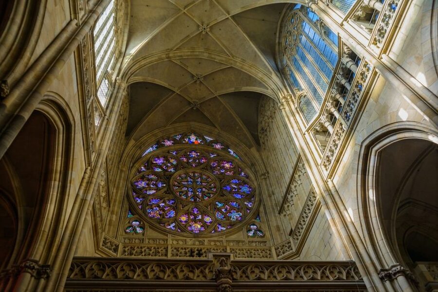Prague Castle Tour With Tickets - Entering the castle complex: St. Vitus Cathedral and the royal interiors