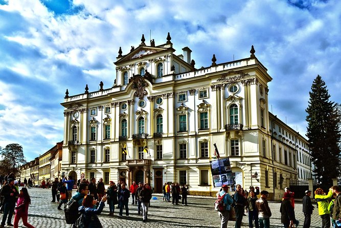 Prague Castle Walking Tour - Stop 3: Old Royal Palace, where power lived for more than 700 years