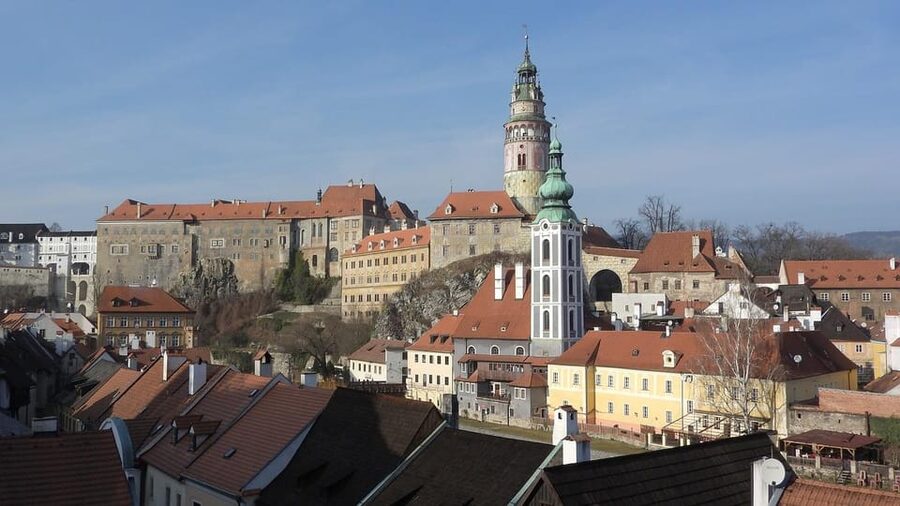 Prague: Cesky Krumlov Private Day Tour - Český Krumlov Castle area: what you see, what you skip