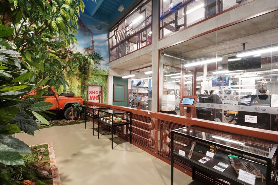 Prague: Chocotopia Chocolate Factory Tour Ticket + Workshop - The Mexican Plantation Stop: Parrots and Cacao Tasting