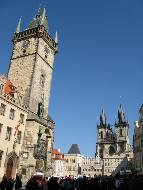 Prague City: 1-Hour Orientation Tour by Bus - Meeting Point and Finding the Bus Quickly (Pařížská Area)