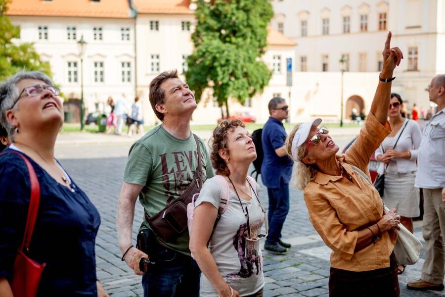 Prague City 3-Hour Tour with Changing of the Guard - Saint Vitus Cathedral and the Crown Jewels