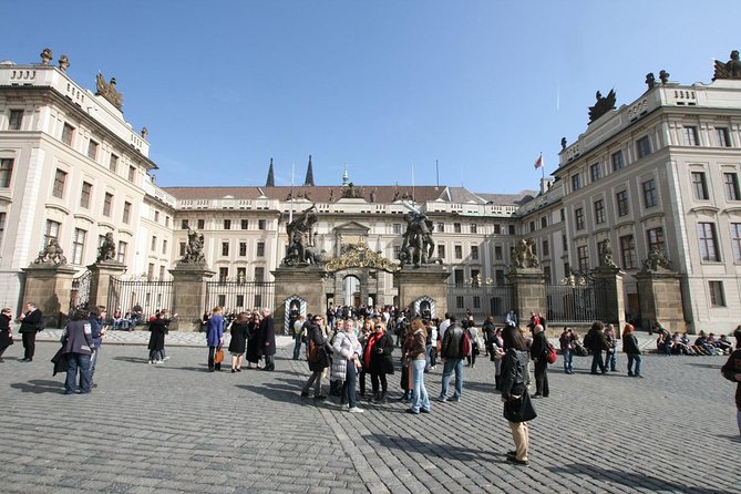 Prague City Sightseeing Tour - Comfort, Heat, and the Reality of an Air-Conditioned Coach