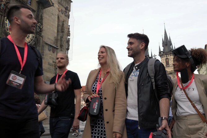 Prague City Tour with Virtual Reality - Entering a Gothic and Baroque church: height, light, and real scale