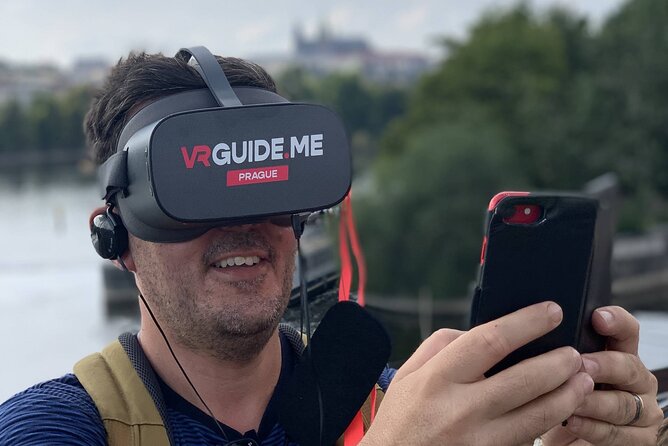 Prague City Tour with Virtual Reality - Meeting at Panská 892, ending at the Dancing House, and what to expect
