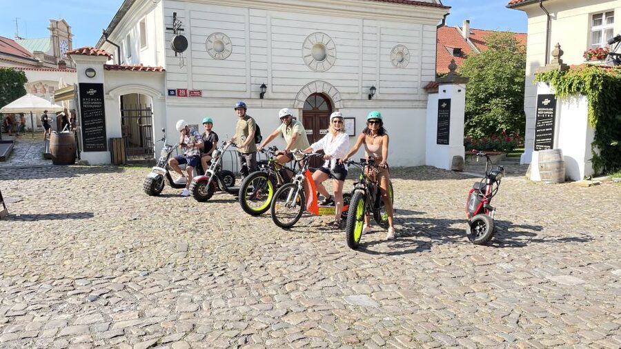 Prague: City Viewpoints Tour by Electric Fat Bike - Price and value: what $30 buys you in Prague