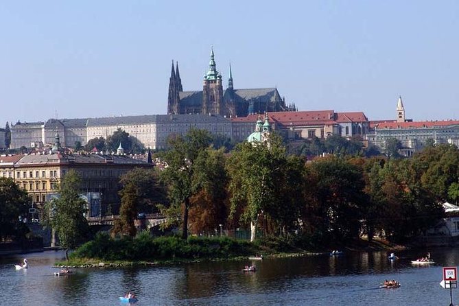 Prague: Classic City Bike Tour (small groups) - How the wireless headset changes the tour experience