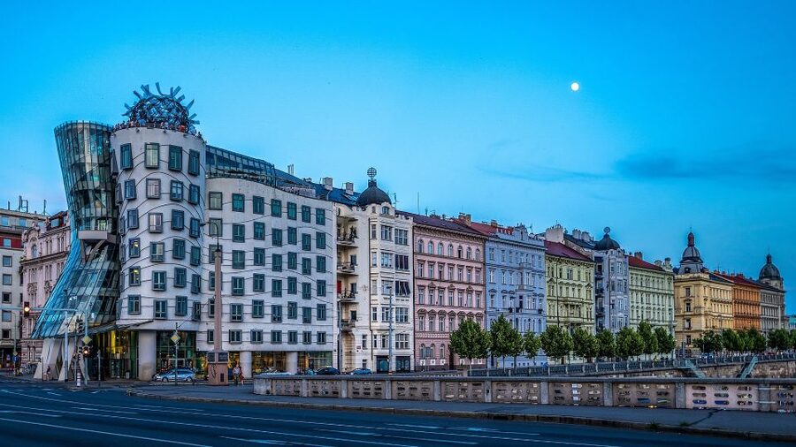 Prague Complete Tour in Spanish & Lunch, Tickets - Key things you will notice on this Prague day