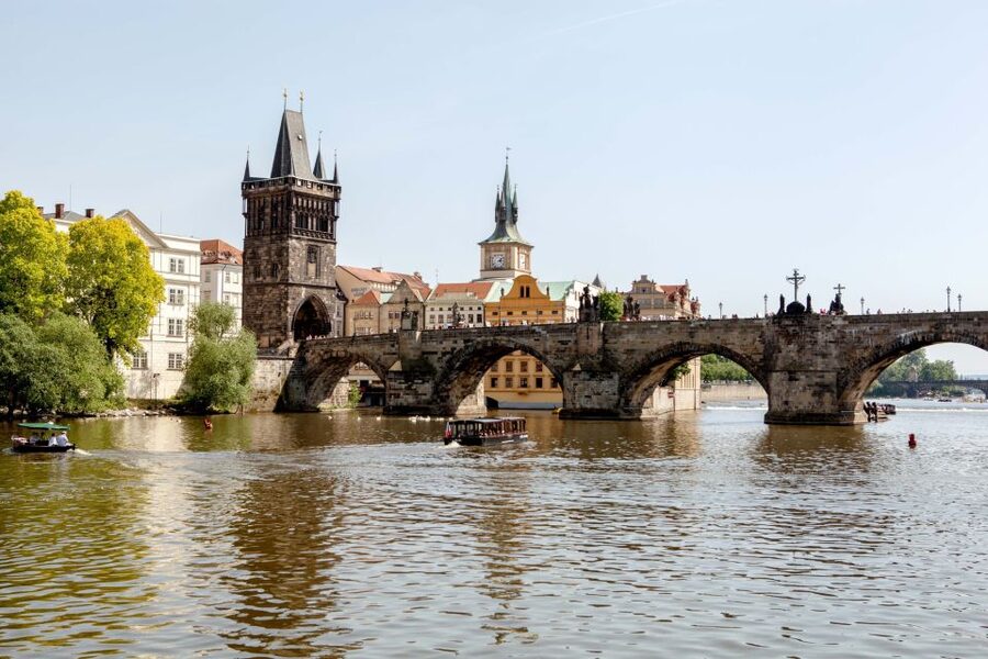 Prague Cruise: 1-Hour on the River Vltava - Letná Metronome views, and why this route is worth it