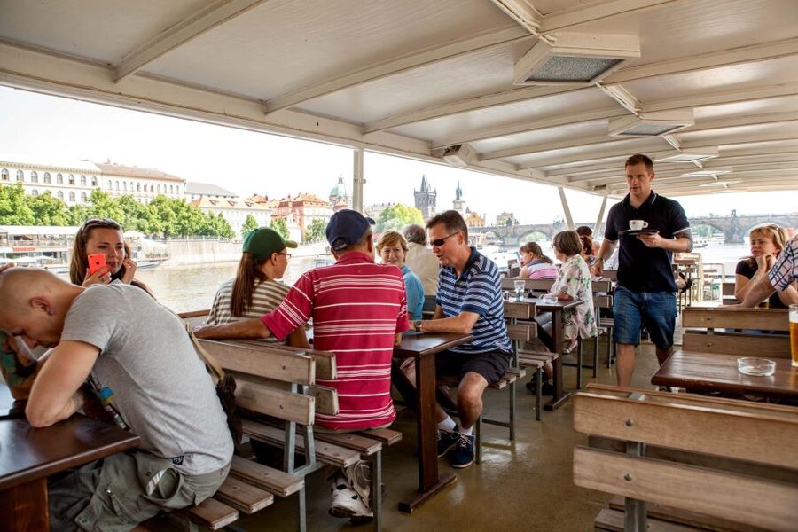 Prague Cruise: 1-Hour on the River Vltava - Price and value for a $17 1-hour Prague cruise