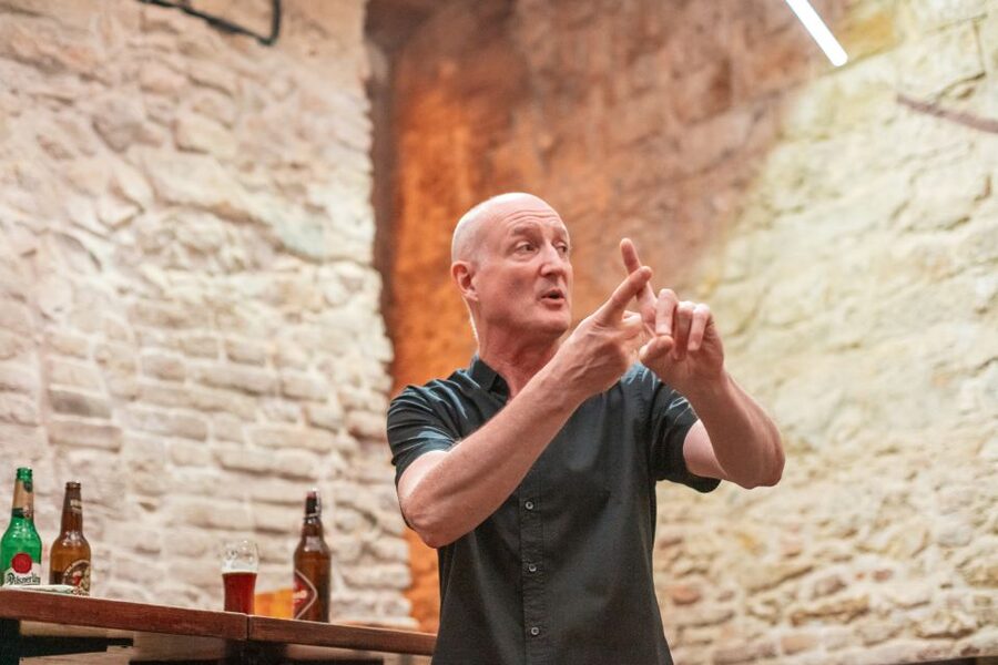 Prague: Czech Beer-Tasting Experience with Snacks - Location and Meeting Point: Keeping It Easy in Central Prague