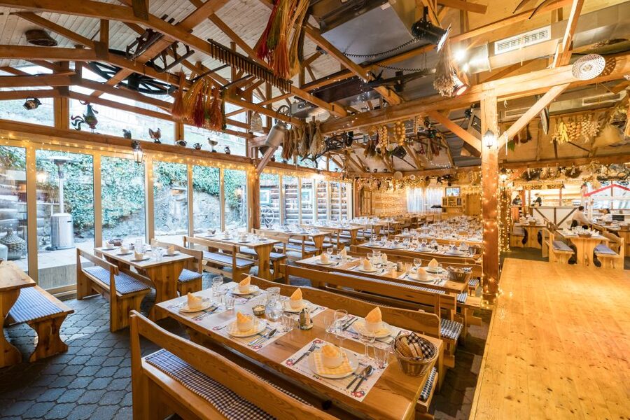 Prague: Dinner with Folk Show and Open Bar - Key things you should know before you go