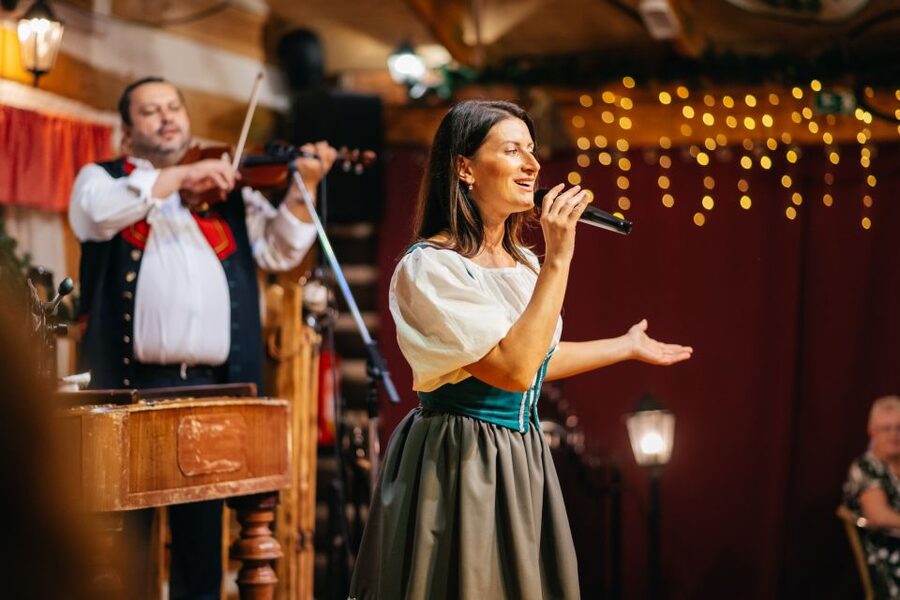 Prague: Dinner with Folk Show and Open Bar - Open bar included: wine, beer, juices, and water