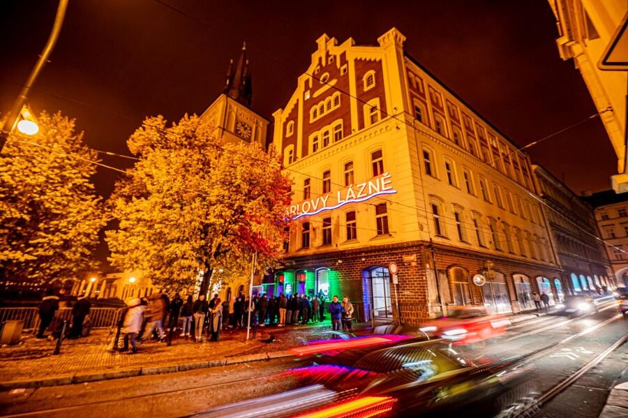 Prague: Entry ticket to Ice Pub Prague with Nightclub Option - Key Points You Should Know Before You Go