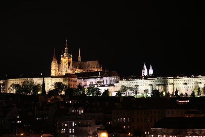 Prague evening/lights tour by car - Meeting Point, Pickup, and What “Private” Means Here