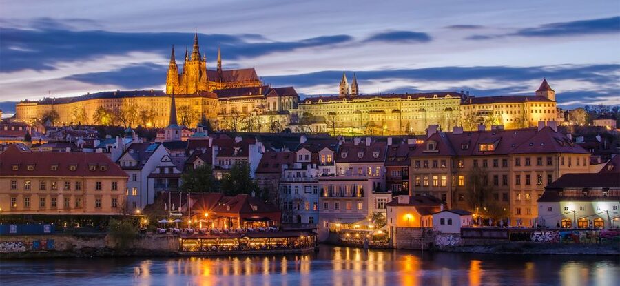 Prague: Evening Photography Tour by Car - Meeting your guide and driver, then getting moving fast