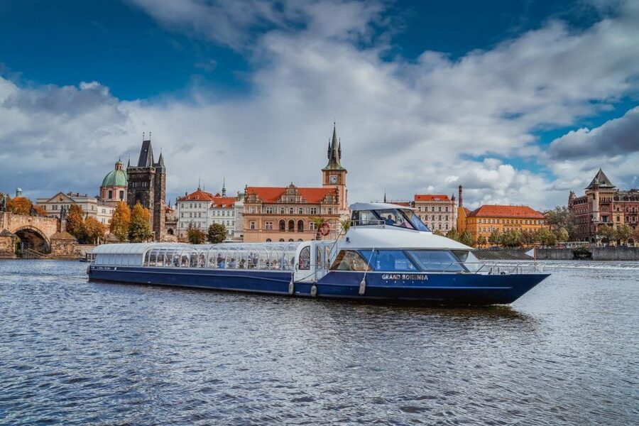 Prague: Evening Vltava River Eco Cruise with Prosecco - What You See After Boarding: The River Angle on Prague’s Biggest Moments