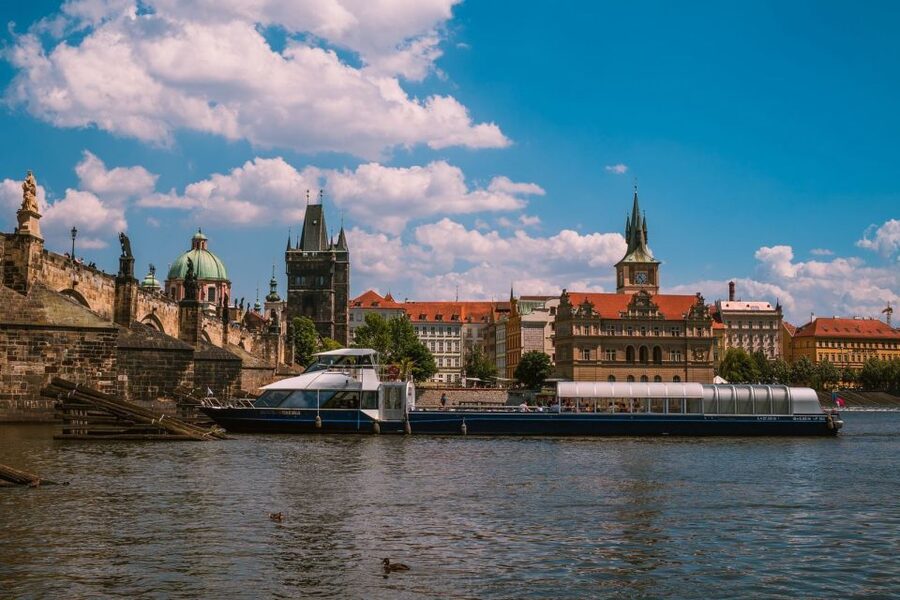 Prague: Evening Vltava River Eco Cruise with Prosecco - Route Landmarks Along the Vltava: What They Mean and Why They Matter
