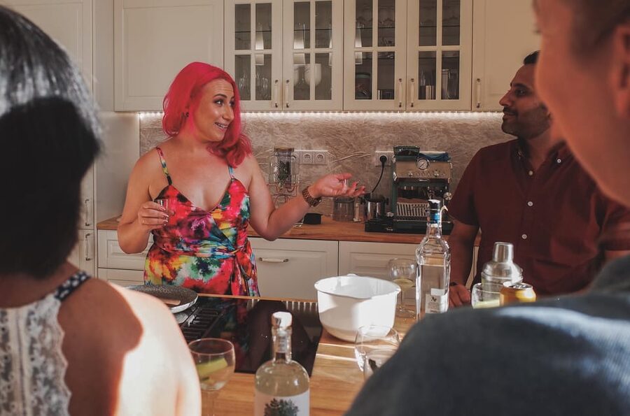 Prague: Farmers Market and Brunch Class with Celebrity Chef - Brunch with unlimited prosecco, espresso, and tea