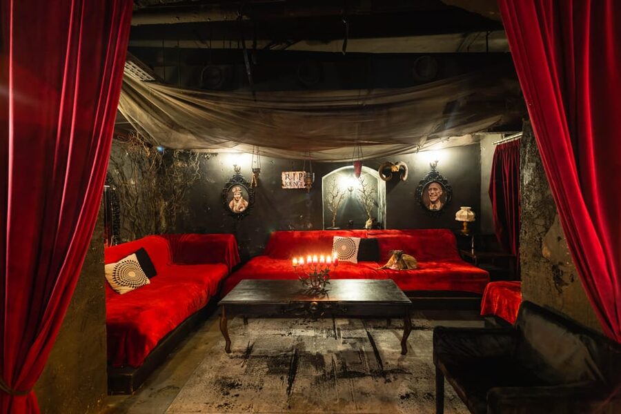 Prague Fear House: Best Haunting Experience in Prague - How to prepare: shoes, fear limits, and what to expect physically