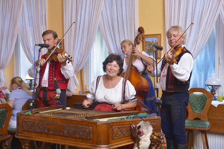 Prague: Folk Dancing Dinner Experience - Key Points You Should Know Before You Go