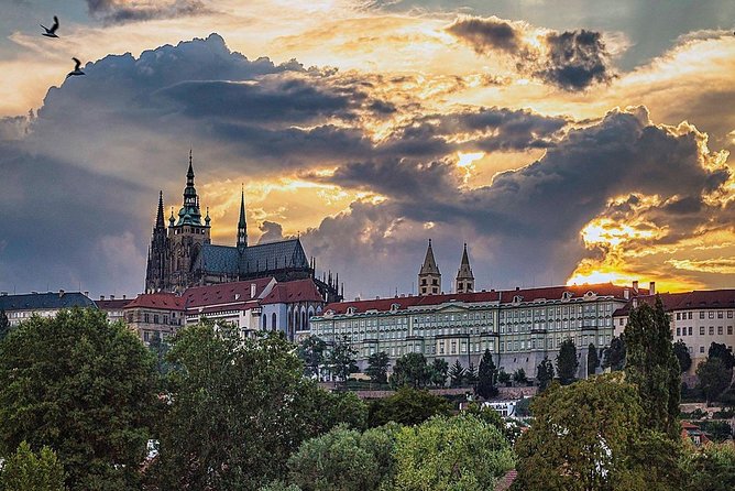 Prague food and cultural tour - 6 hours fairytale experience - Guides, personalization, and what you can ask for