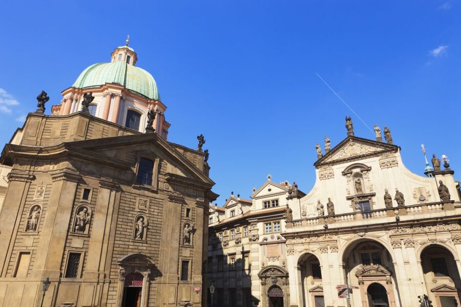 Prague For The First Time: 2-hour Private Walking Tour - Where the tour starts, and why the meeting point matters