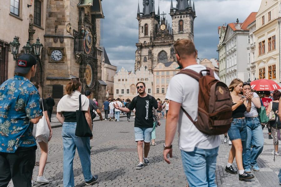 Prague: Full-Day Old Town, River Cruise & Prague Castle Tour - Charles Bridge Museum, plus Old Town and Jewish Quarter stops that actually connect