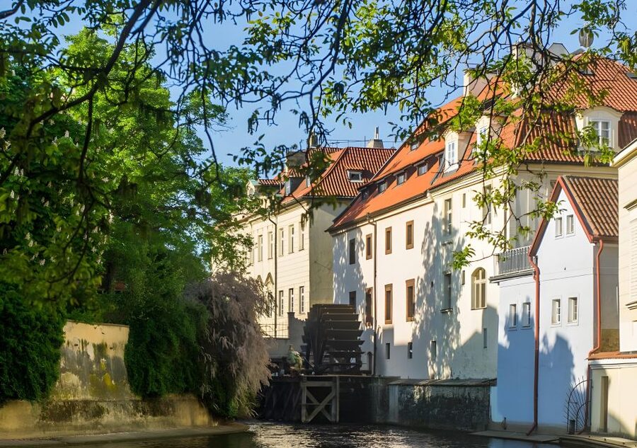 Prague: Full-Day Private Tour of Prague - 5 hours - What This 5-Hour Private Prague Walk Gets You