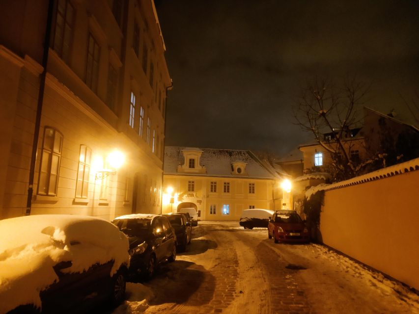 Prague: Ghost Walking Tour - Language Options That Let You Stay in the Moment
