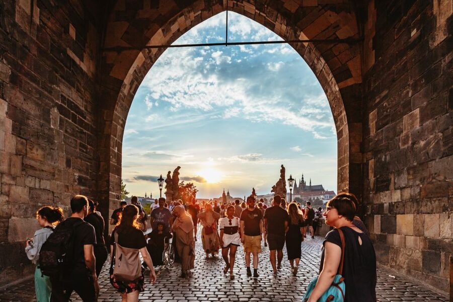 Prague: Ghost Walking Tour Where Legends Come To Life - Why This Ghost Walk Feels Like Old Town Theater