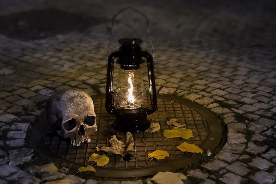 Prague: Ghosts and Legends Nighttime Guided Walking Tour - Church of Our Lady before Týn: Gothic Silence With Teeth