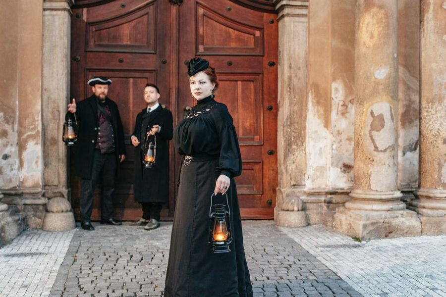 Prague: Ghosts and Legends Nighttime Guided Walking Tour - Týn Yard to Ungelt: Courtyards, Corners, and the Feeling of Being Watched