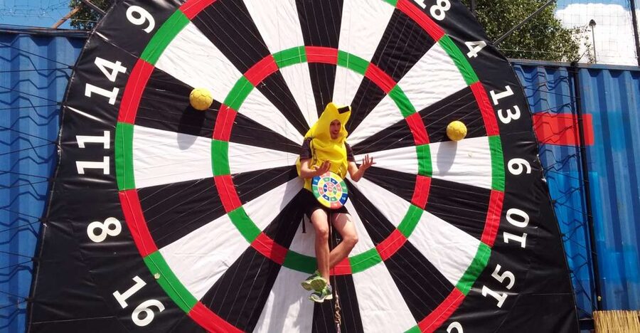 Prague : Giant Foot Darts and Giant Beer Pong Game - Weather, Rules, and Comfort: The Practical Stuff That Changes Your Experience