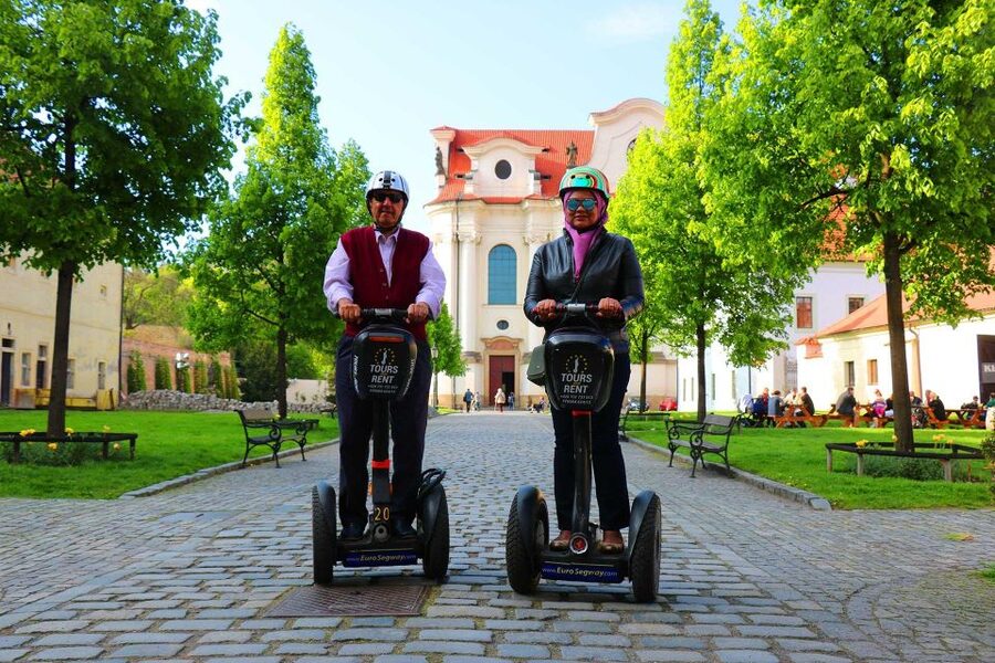 Prague: Grand Segway and eScooter Live Guided City Tour - How the tour turns uphill into a highlight