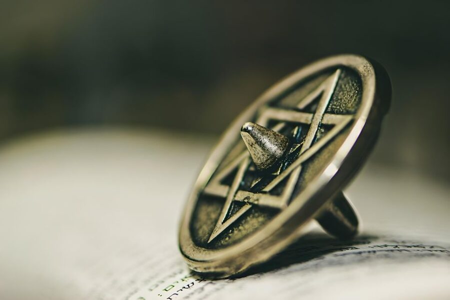 Prague: Guided Tour inside the Jewish Cemetery & Synagogues - Price and value: is $87 a fair deal?