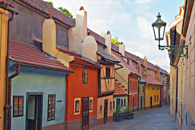 Prague Guided Walking Tour and Cruise with Authentic Czech Lunch - The Vltava River cruise on a wooden boat, with seasonal comfort