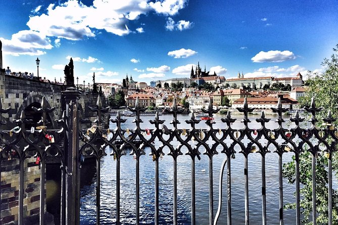Prague Half Day City Tour by Bus and by Foot - Guide and Driver Style: Why Leadership Matters on a Short Tour