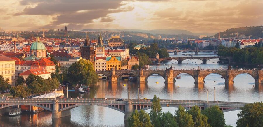 Prague Half Day Private Guided Tour by Car or Foot - Key things I’d pay attention to