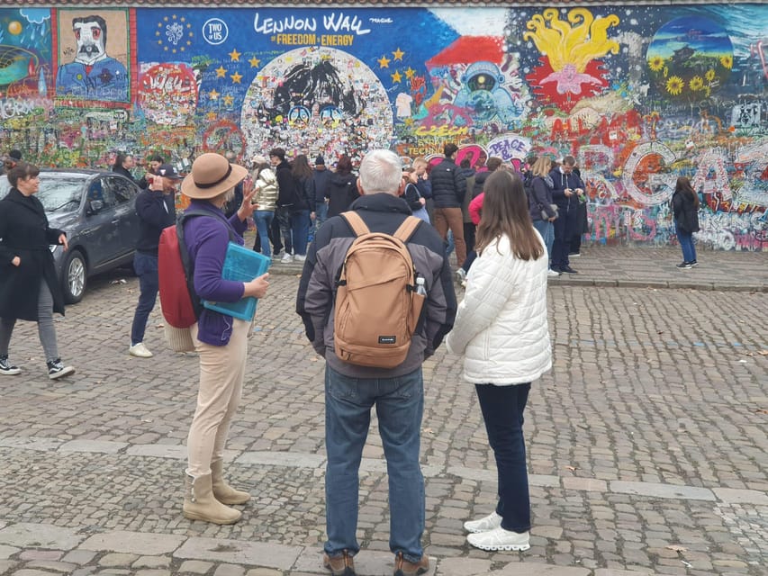 Prague: Hidden Gems Walking Tour with Local Guide - Pařížská Street and how to spot Art Nouveau details