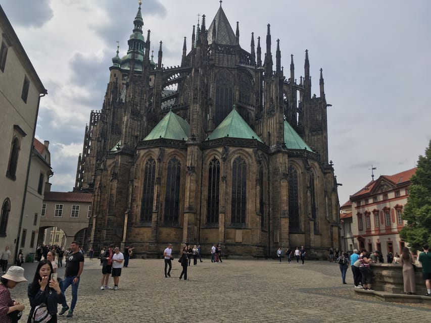 Prague: Highlights of Prague Private Half-Day Tour by Car - Should you book this private Prague highlights car tour?