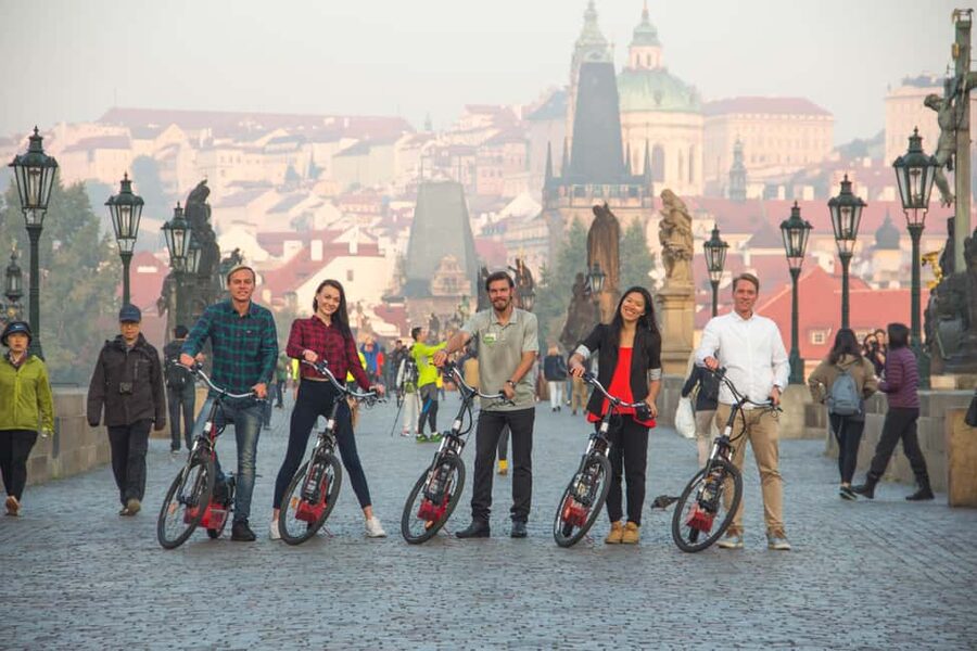 Prague Highlights: Segway & E-Scooter Tour with Taxi Pick-Up - Key Things You’ll Notice