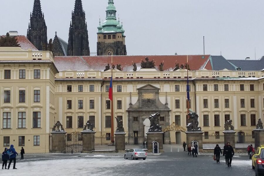 Prague: Historic City Center Bus Tour with Top Sights - Price and value: why $20 feels fair for a two-hour overview