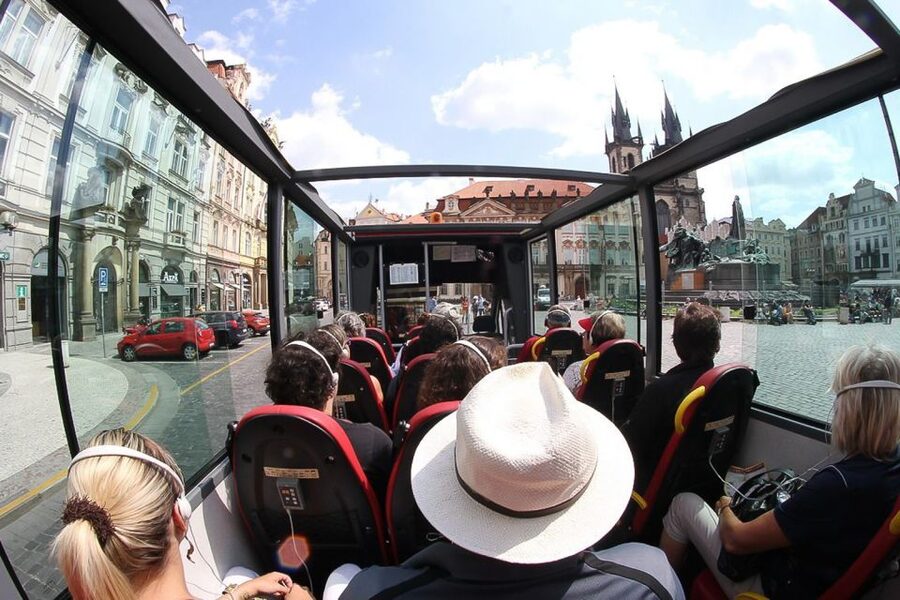 Prague: Historic City Center Bus Tour with Top Sights - Audio in 26 languages: why it helps more than you think