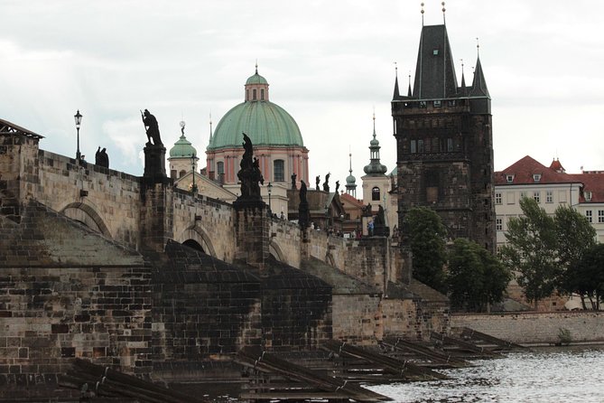 Prague in 2 Days Private Tour with Tereza - Josefov and Wenceslas Square: Heritage Plus Modern Prague