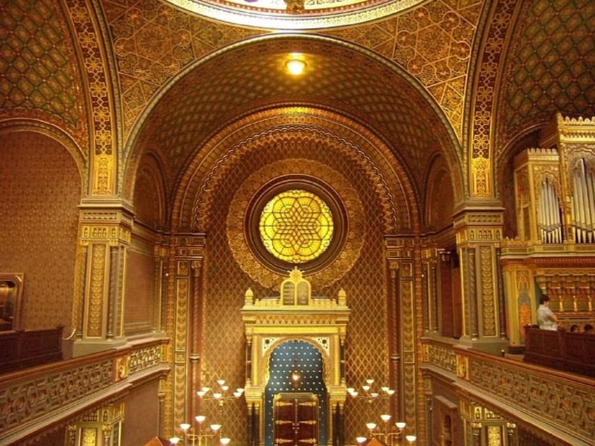 Prague: Jewish Quarter and Museum Guided Tour - Old-New Synagogue, the 13th-century centerpiece