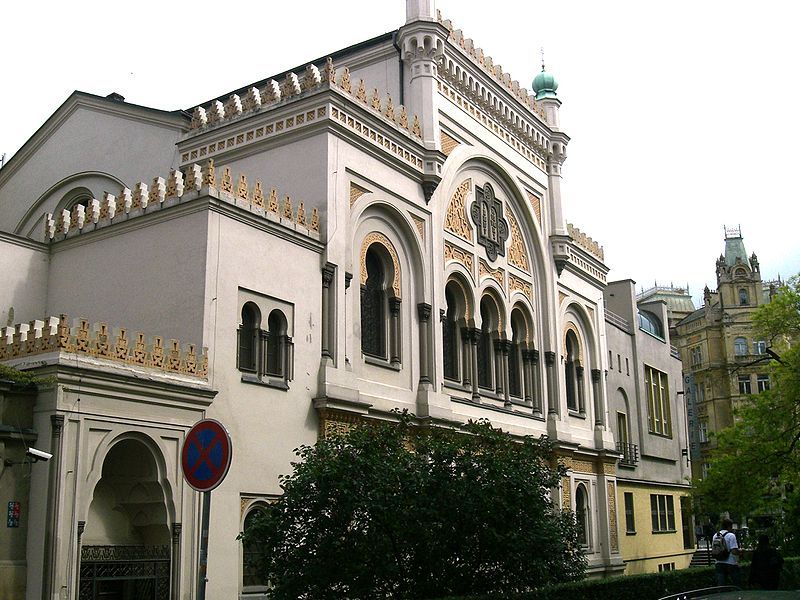 Prague: Jewish Quarter Premium Tour - Old-New Synagogue exterior: what you’re really seeing