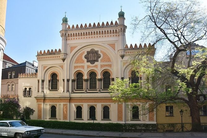 Prague Jewish Town Admission Ticket & Optional Audio Guide - Maisel Synagogue: Bohemian Jewish Life in One Permanent Exhibition