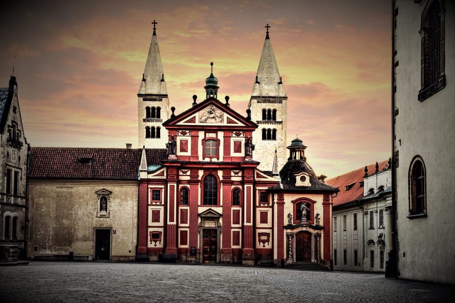 Prague: Klementinum Mirror Chapel Classical Music Concert - Who should book this Prague concert, and who might skip it