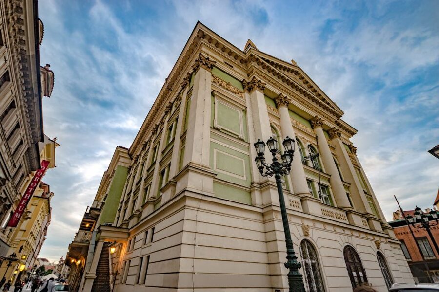 Prague: Legendary Beer Tour with Dinner - How $81 for 3 hours adds up in Prague